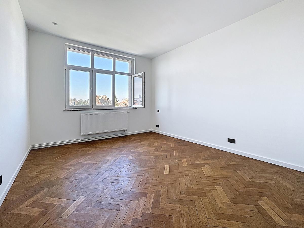 Molière/Alsemberg, ravissant appartement 2ch rénové