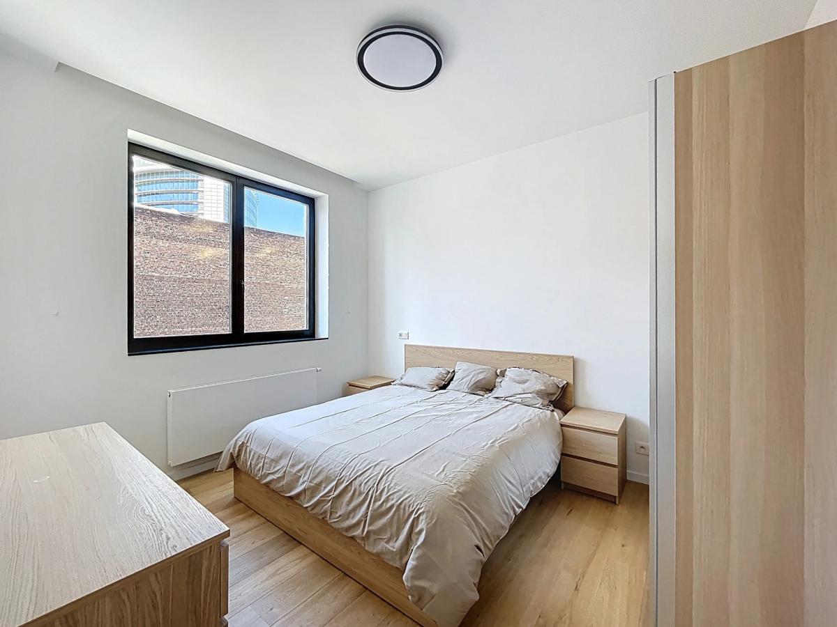 Quartier Européen : Superbe duplex 2 CH. entièrement rénové 