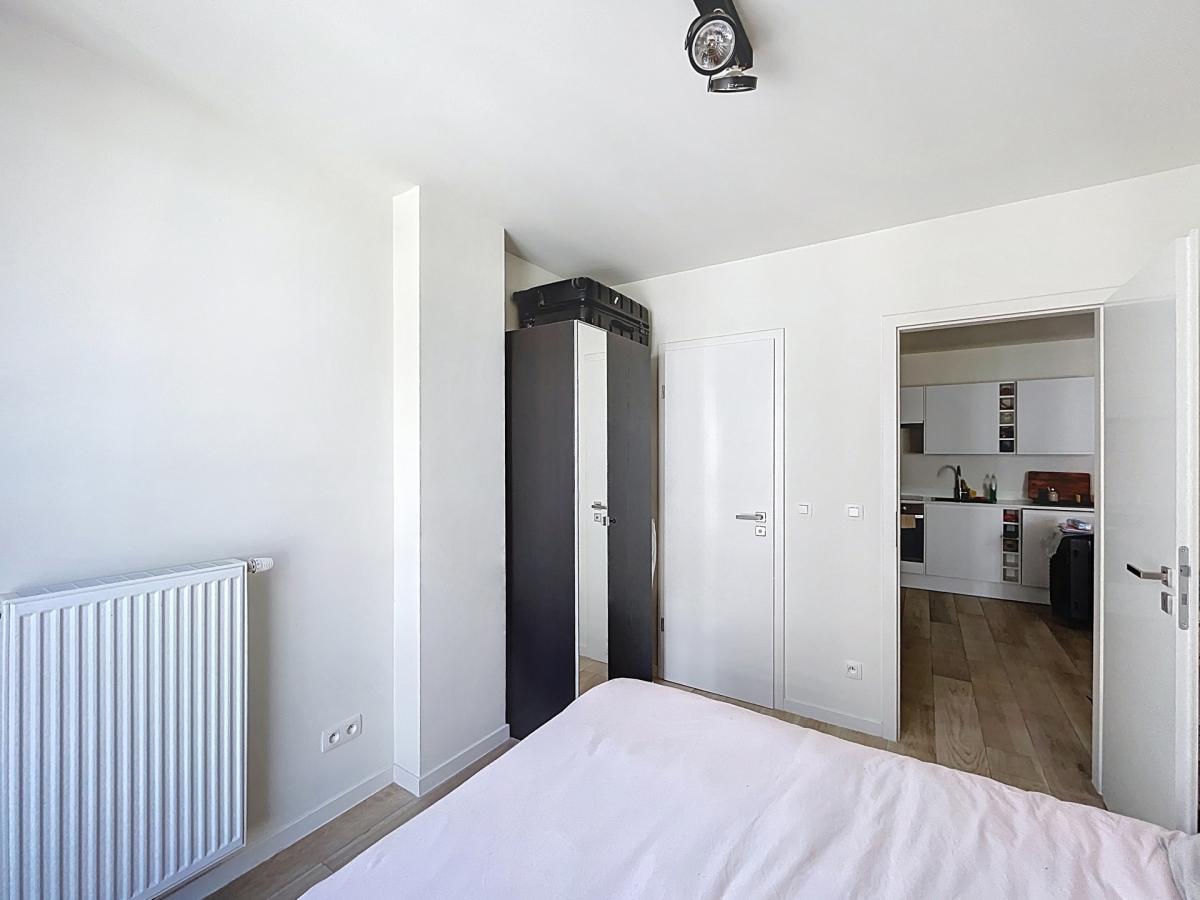 Quartier Européen: Superbe appartement meublé 2 ch +terrasse