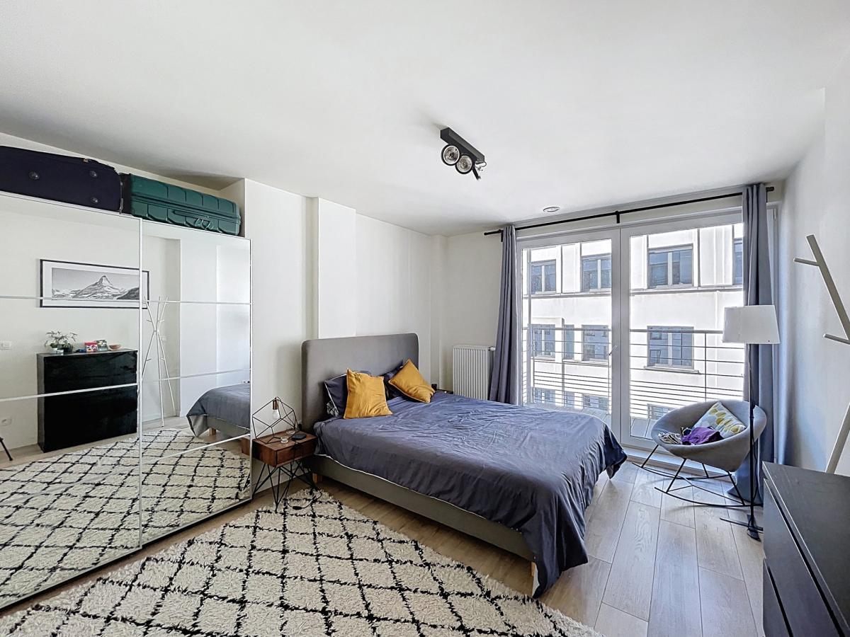 Quartier Européen: Superbe appartement meublé 2 ch +terrasse
