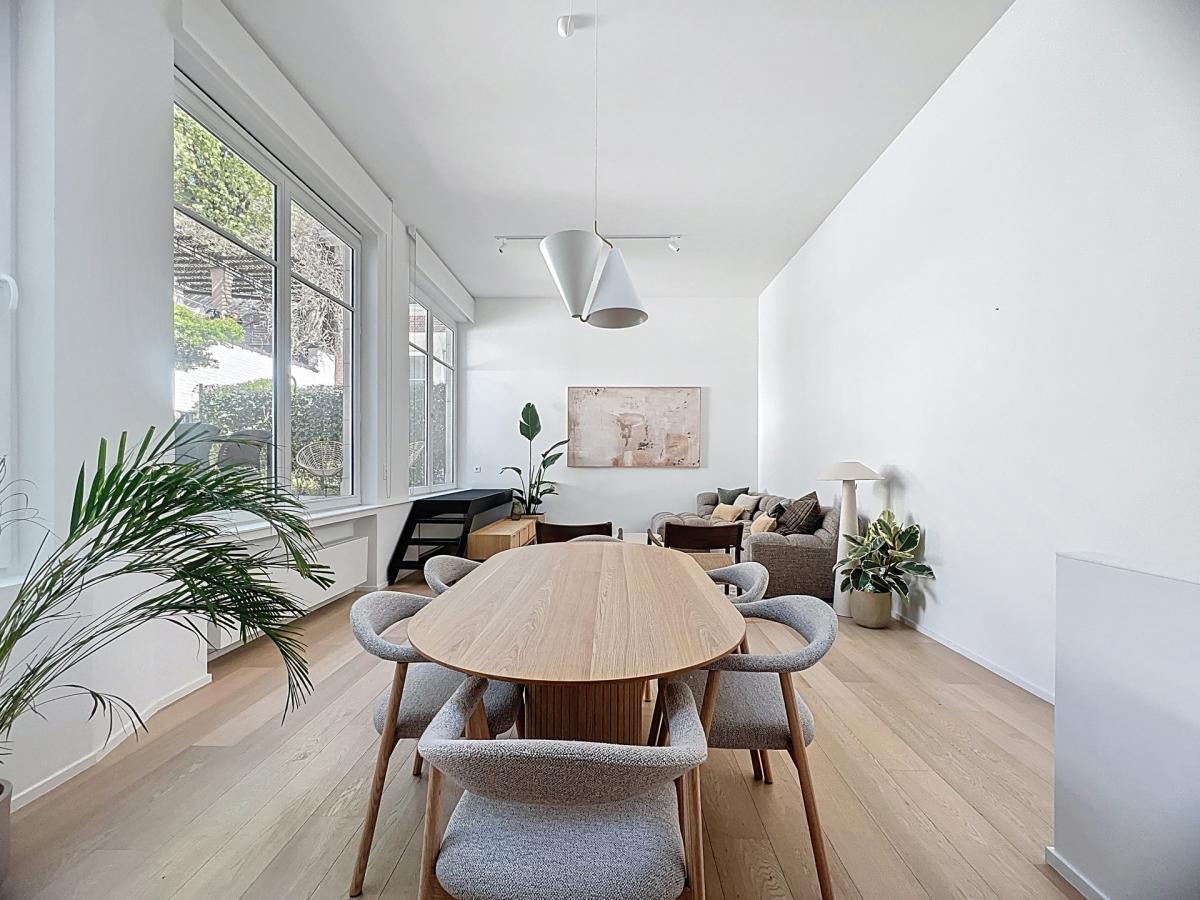 Quartier Congrès : Joli triplex 2 ch avec terrasse et jardin