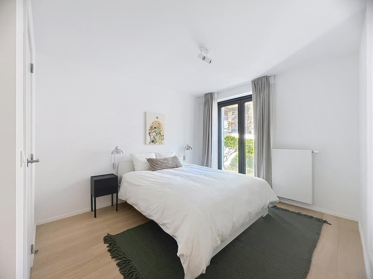 Quartier Congrès : Joli triplex 2 ch avec terrasse et jardin