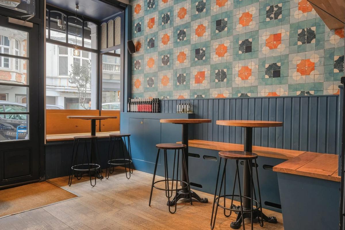 Place Brugmann: Magnifique surface commercial de ± 130 m²