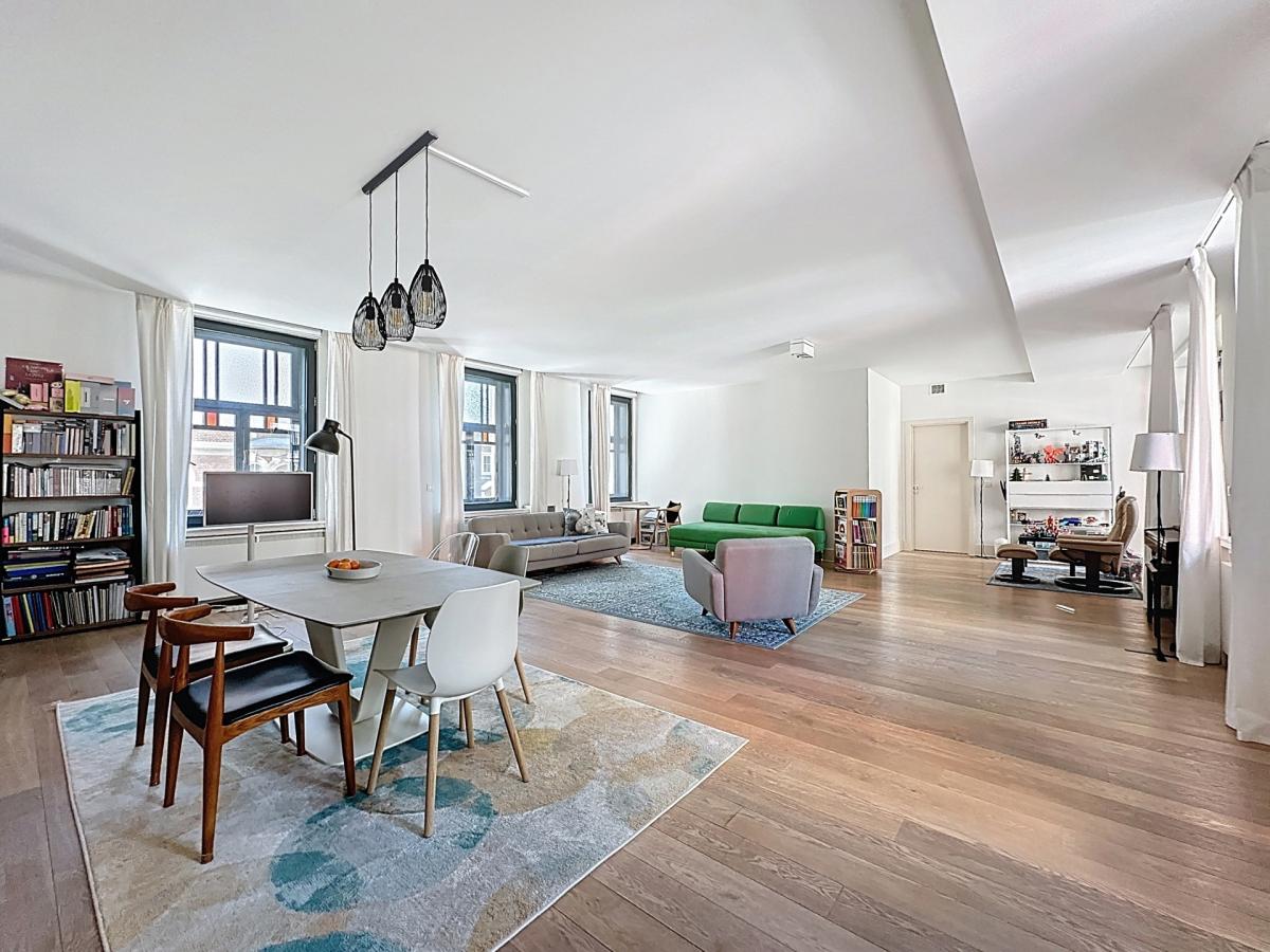 Pl. Brugmann : Somptueux appartement - Immeuble de prestige