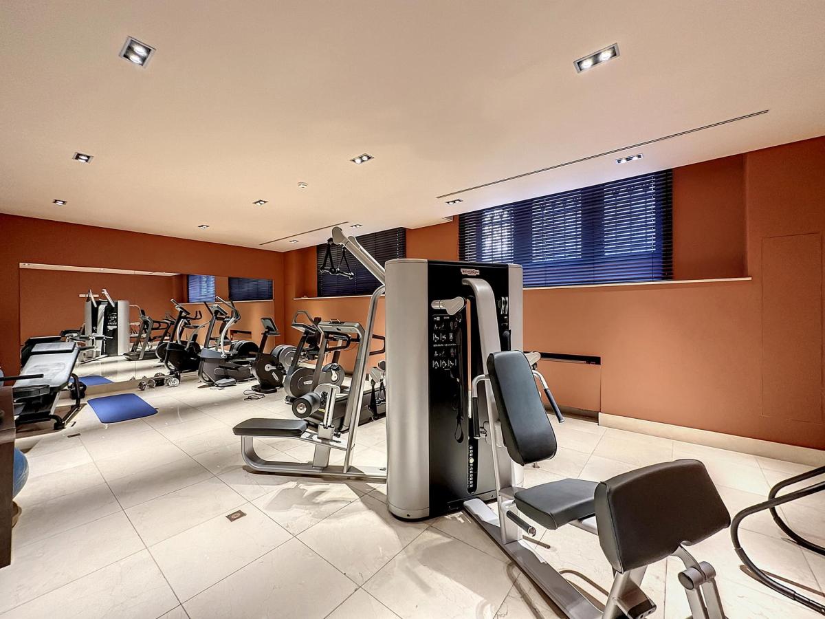 Pl. Brugmann : Somptueux appartement - Immeuble de prestige