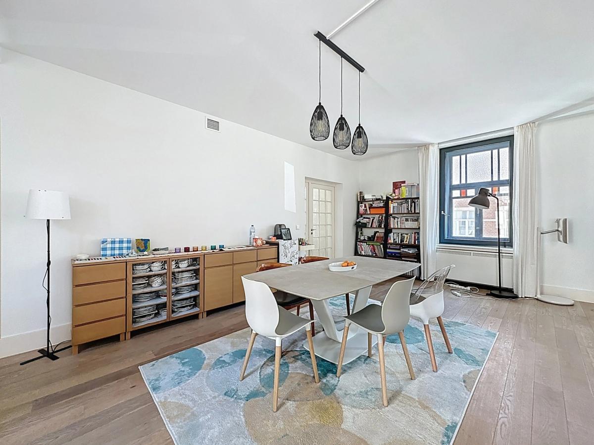 Pl. Brugmann : Somptueux appartement - Immeuble de prestige