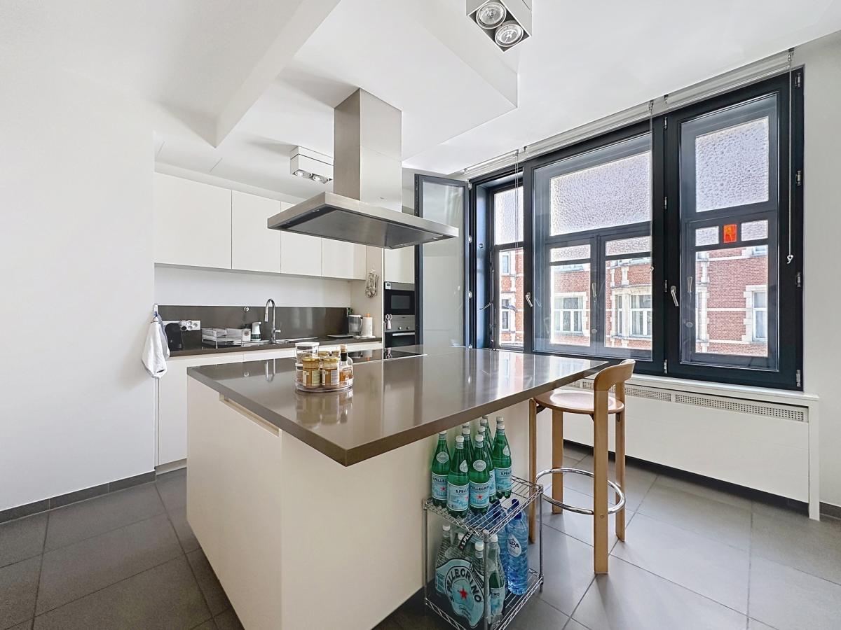 Pl. Brugmann : Somptueux appartement - Immeuble de prestige
