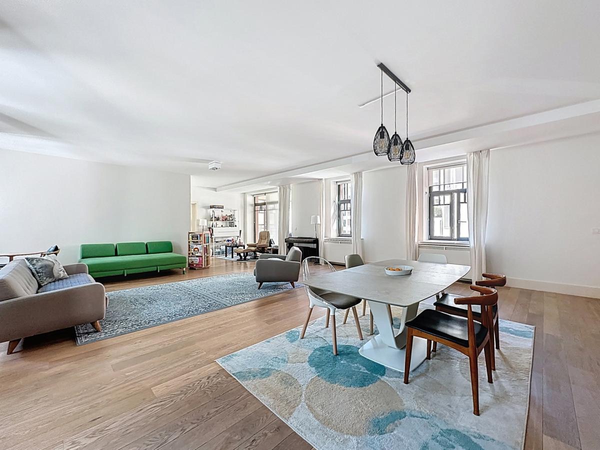 Pl. Brugmann : Somptueux appartement - Immeuble de prestige