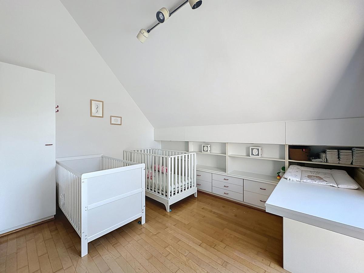 Bosveldweg : Superbe villa avec un vaste jardin + parking