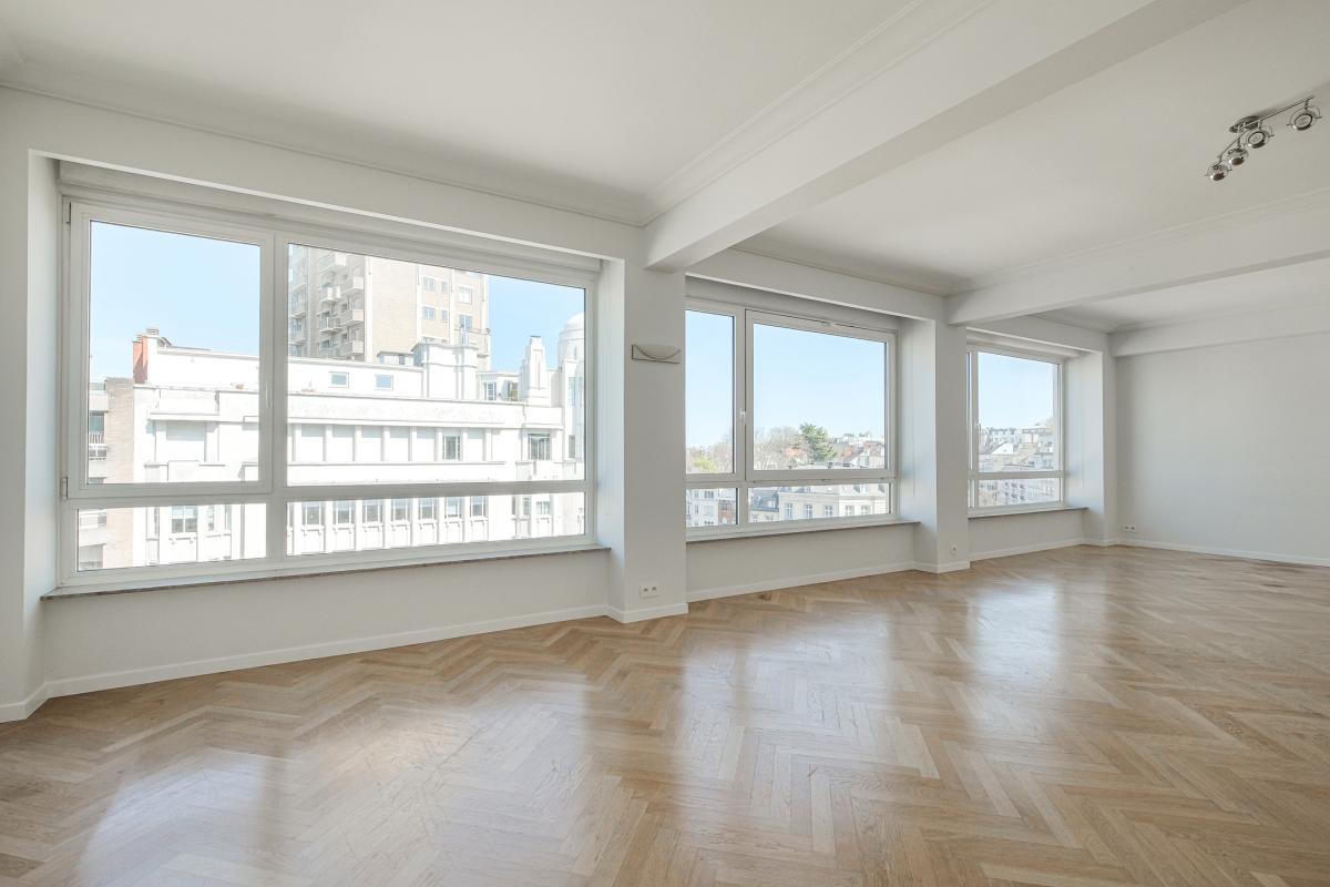 Abbaye de la Cambre : Superbe appartement rénové 2 chambres 