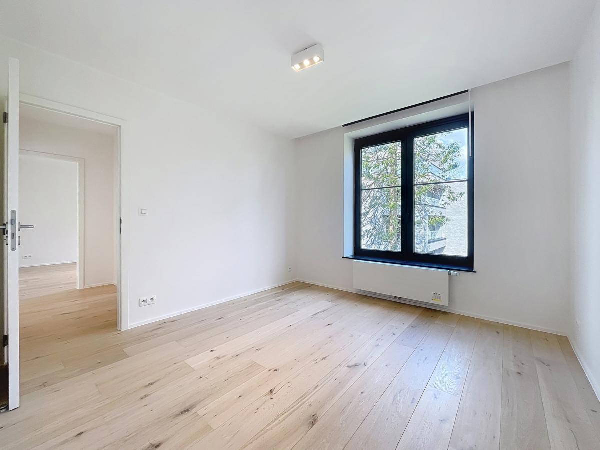 Hamoir : Lumineux appartement + terrasse + garage