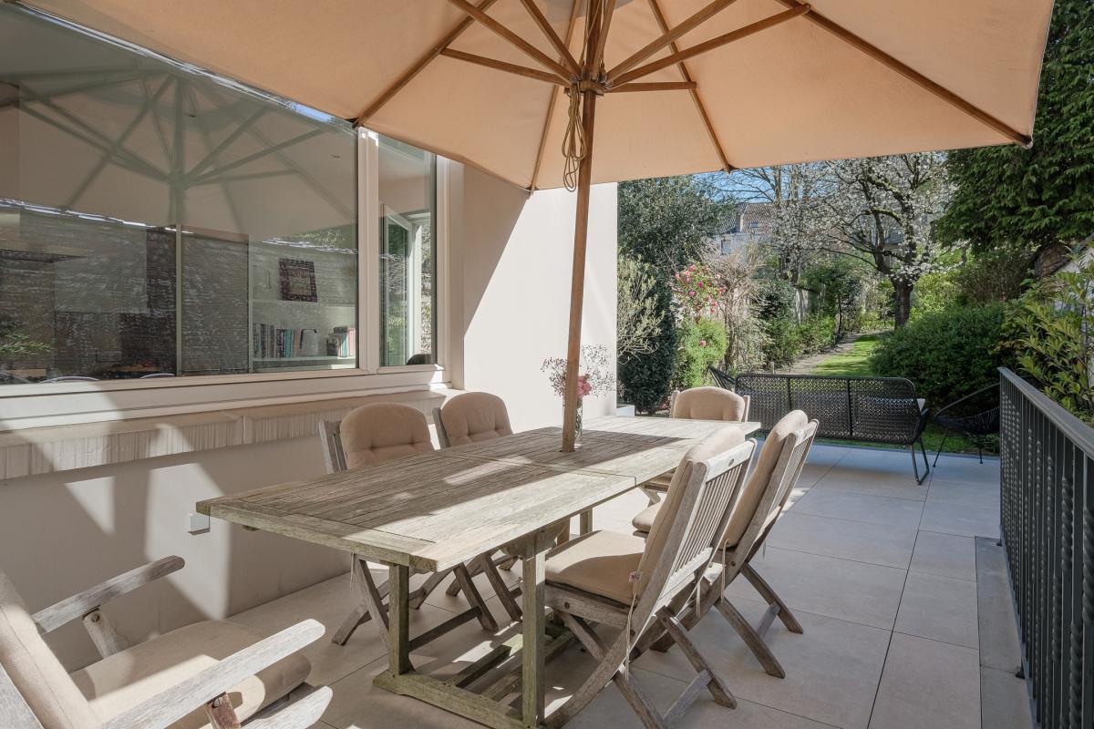 SOUS OFFRE !! Saint-Gilles : Splendide maison 5 chambres + atelier garage
