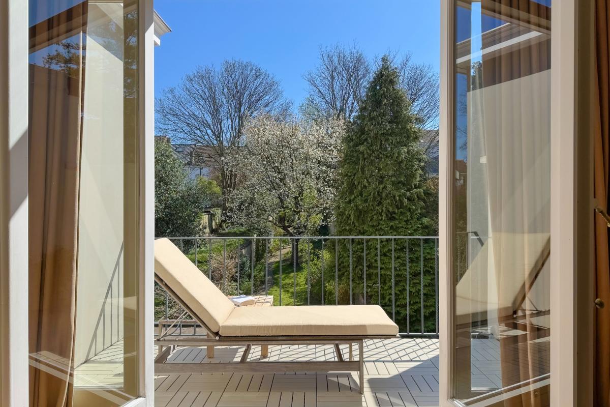 SOUS OFFRE !! Saint-Gilles : Splendide maison 5 chambres + atelier garage