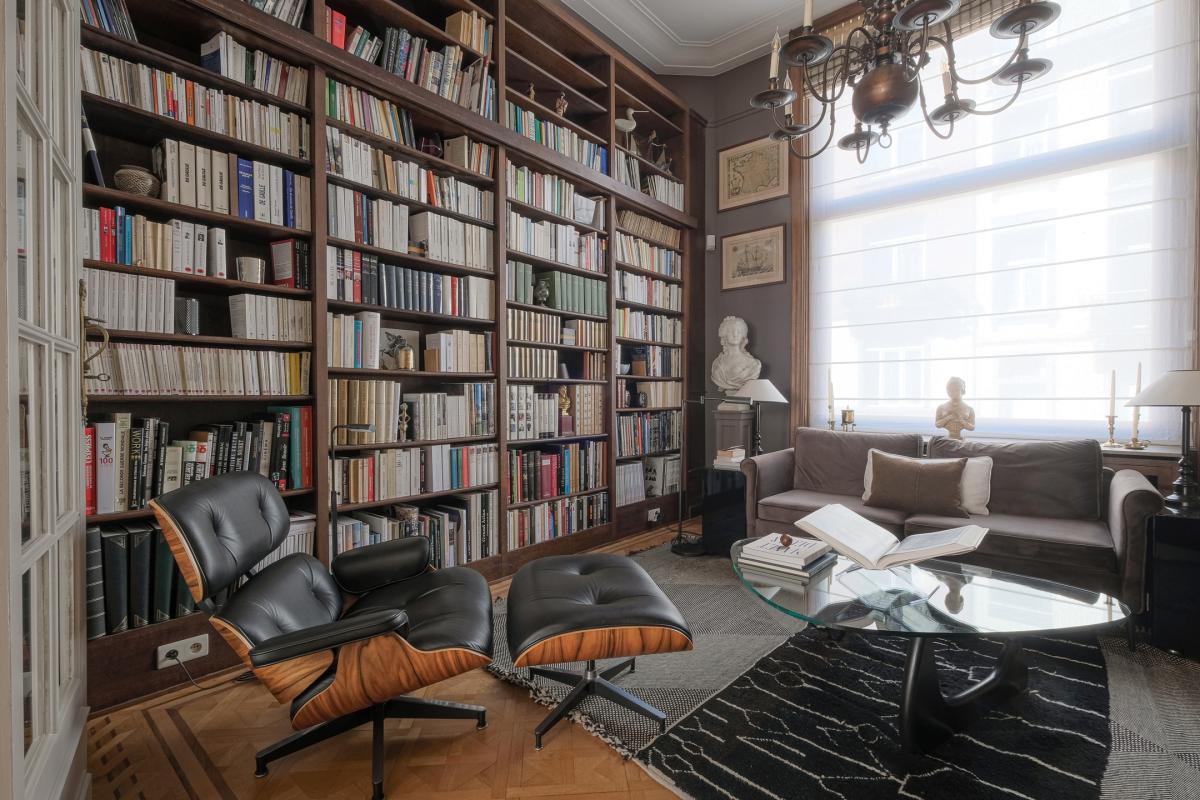 SOUS OFFRE !! Saint-Gilles : Splendide maison 5 chambres + atelier garage