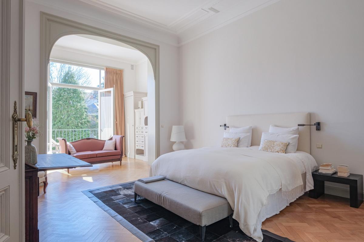 SOUS OFFRE !! Saint-Gilles : Splendide maison 5 chambres + atelier garage