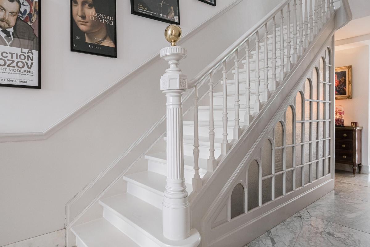 SOUS OFFRE !! Saint-Gilles : Splendide maison 5 chambres + atelier garage