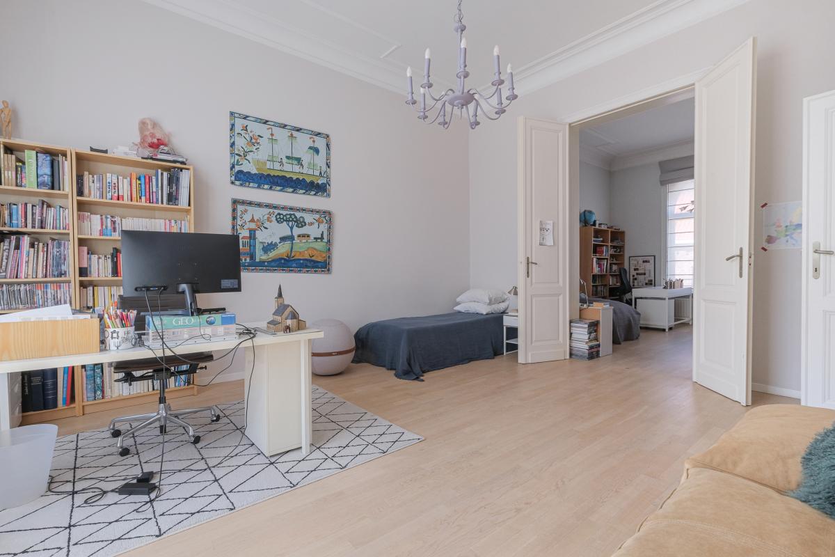 SOUS OFFRE !! Saint-Gilles : Splendide maison 5 chambres + atelier garage