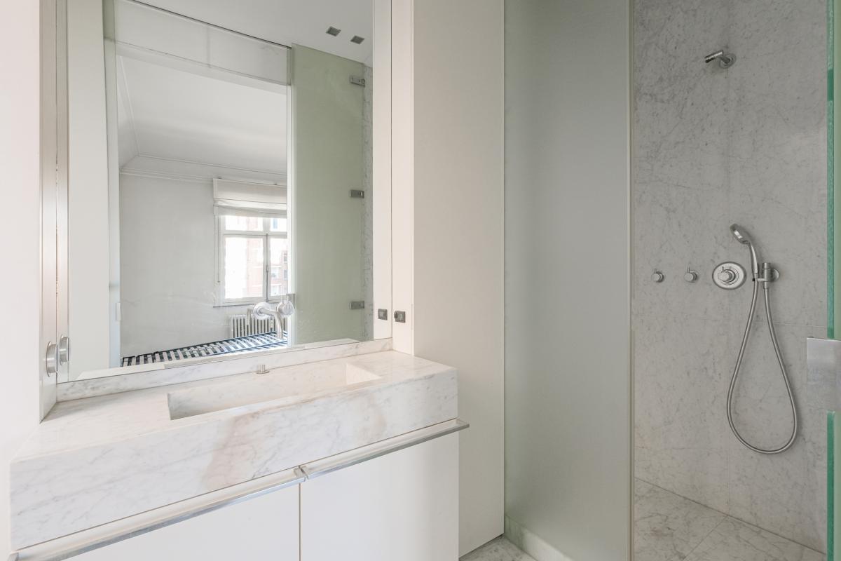 Place Brugmann : Superbe appartement 4 chambres + terrasse