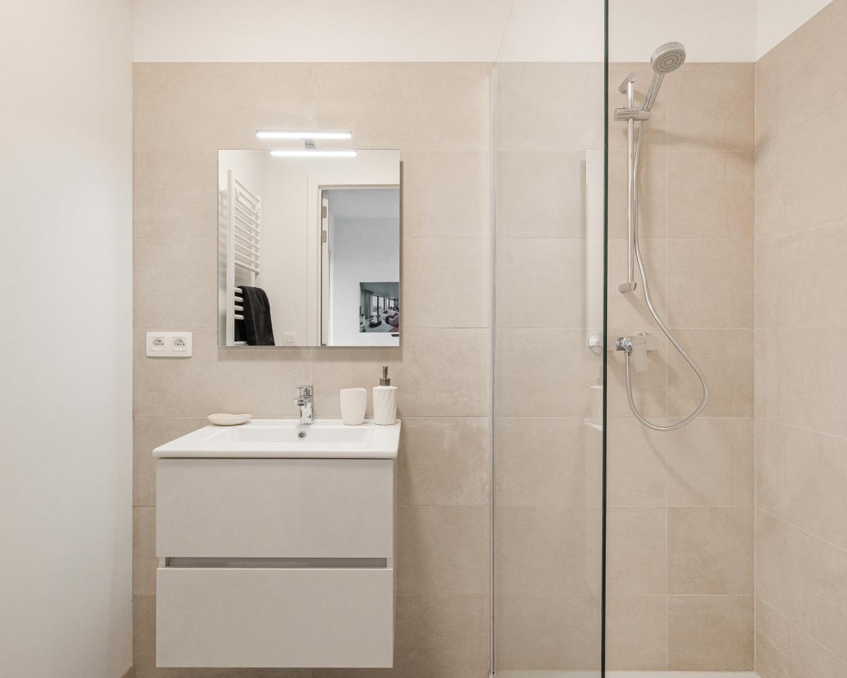 Magnifique duplex 3 ch. ±132m² + terr. ±23m² + jardin 61m²