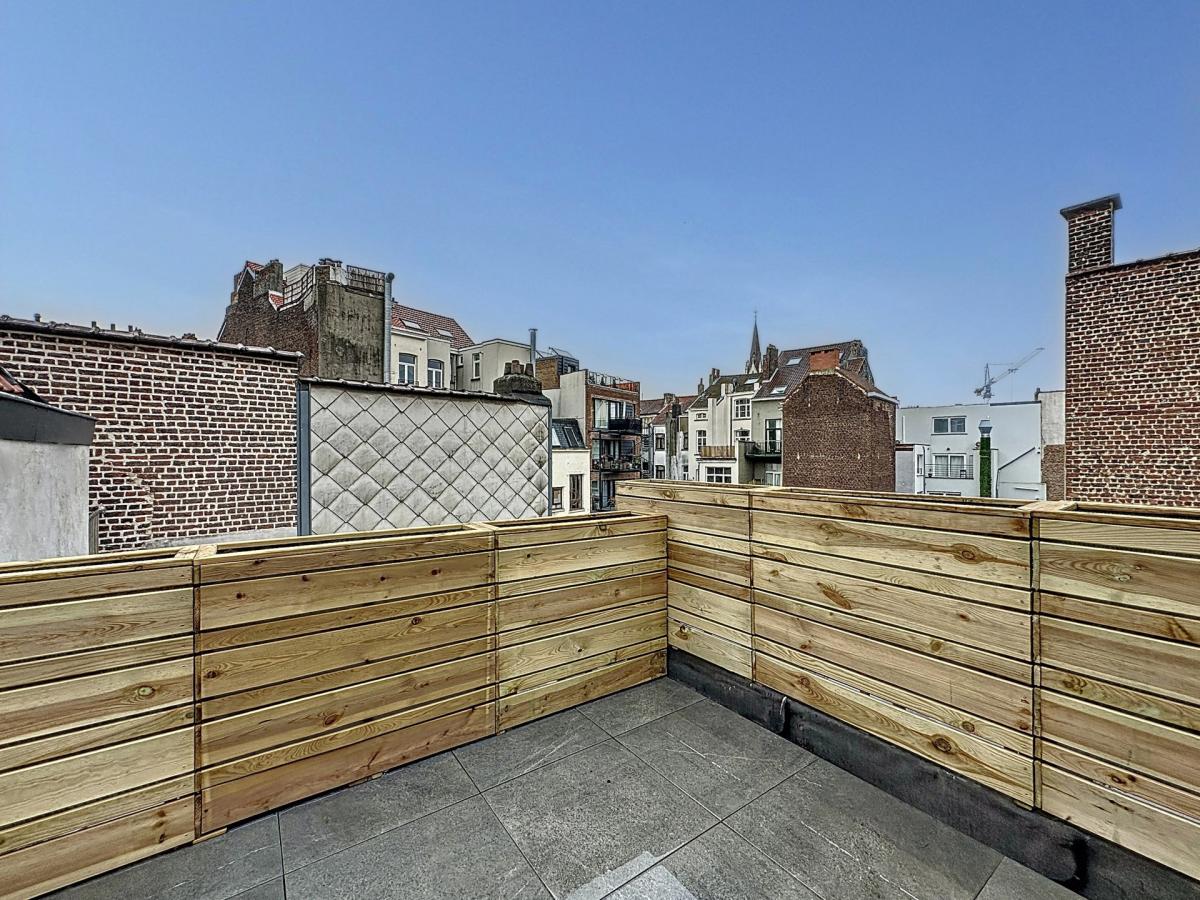 Chée d'Ixelles : Superbe triplex colocation acceptée