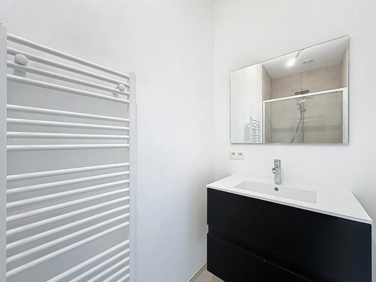 Chée d'Ixelles : Superbe triplex colocation acceptée