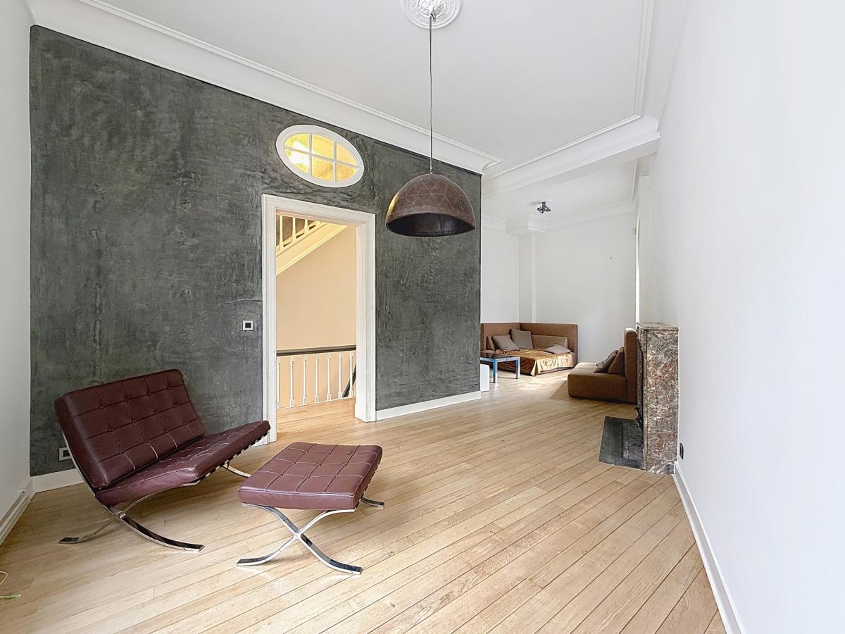 De Crayer : splendide maison de Maître 2 ch meublée