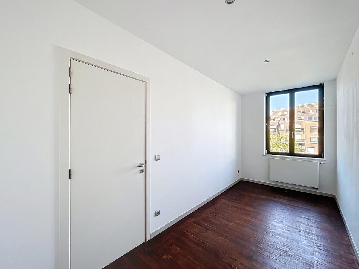 Quartier Européen : Bel appartement de 2 chambres