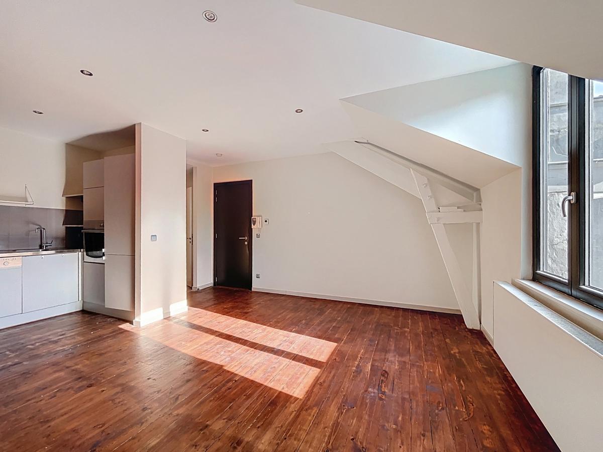 Quartier Européen : Bel appartement de 2 chambres