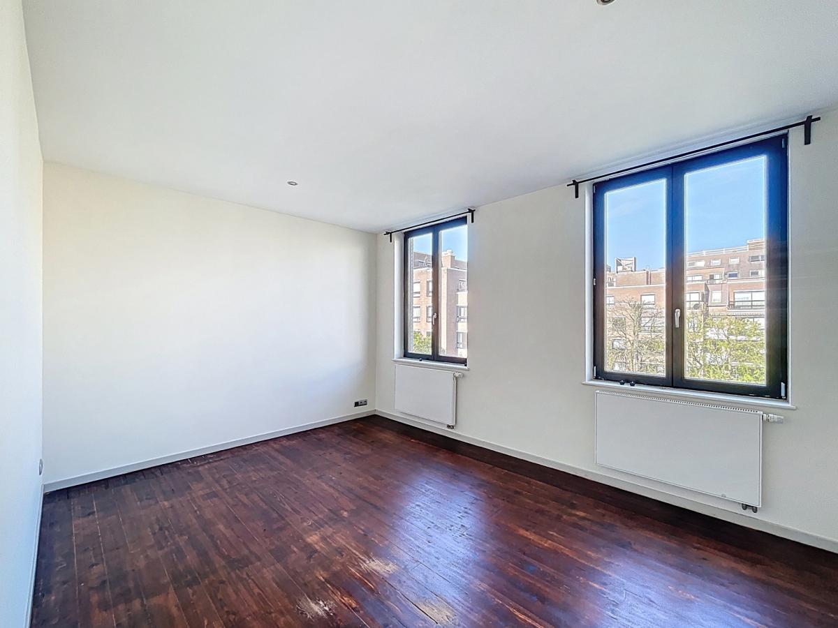 Quartier Européen : Bel appartement de 2 chambres