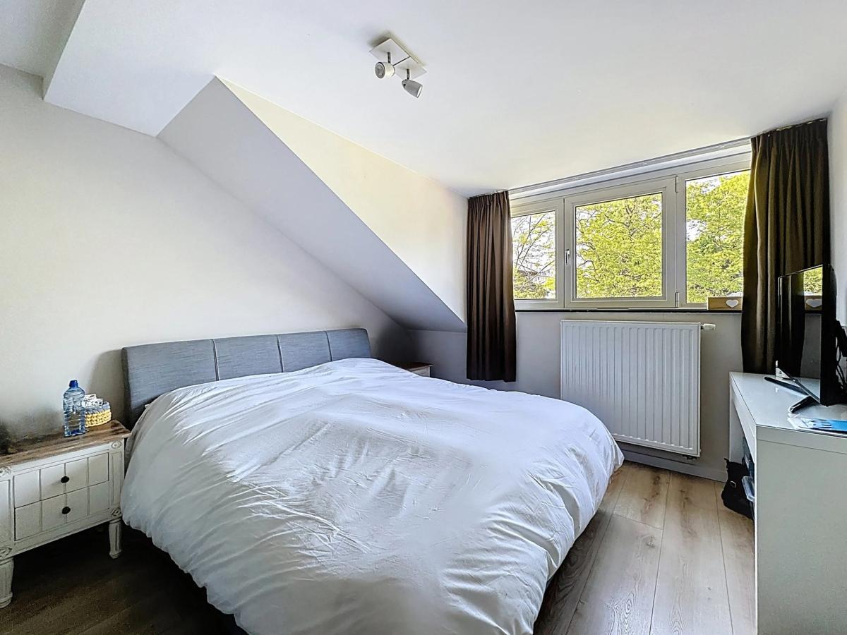 Héros/Brugmann : Superbe duplex penthouse + terrasse