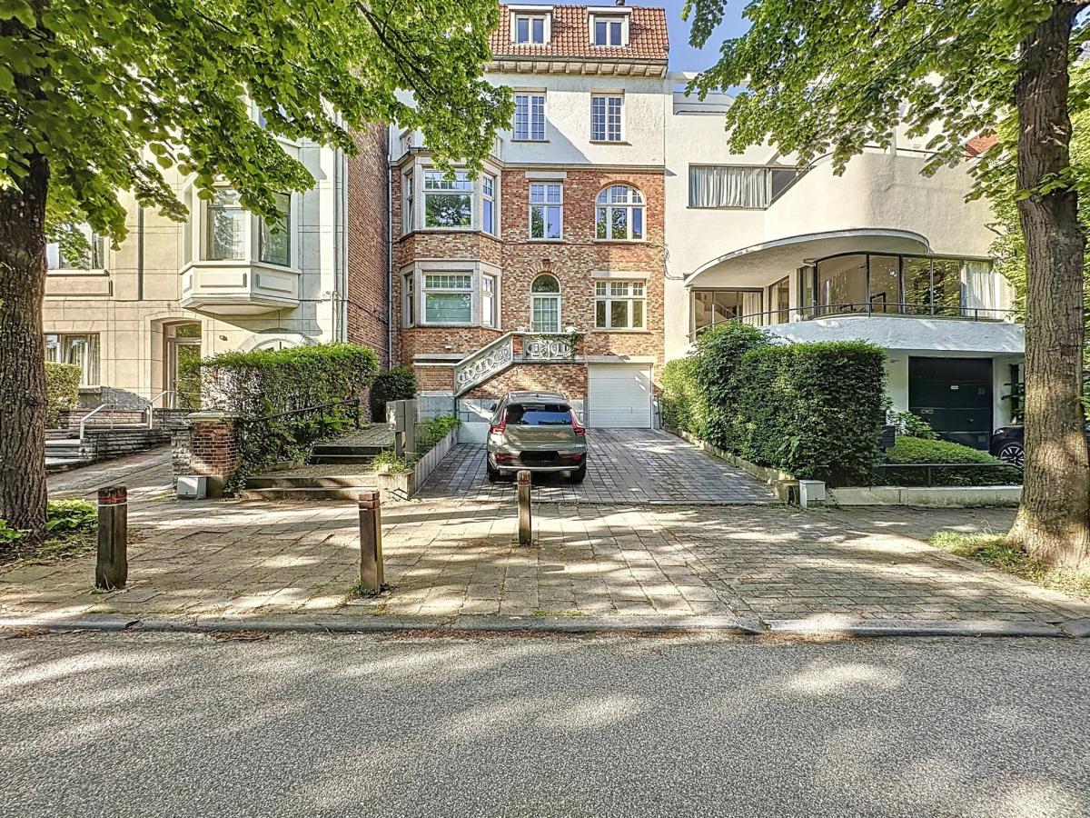 Héros/Brugmann : Superbe duplex penthouse + terrasse