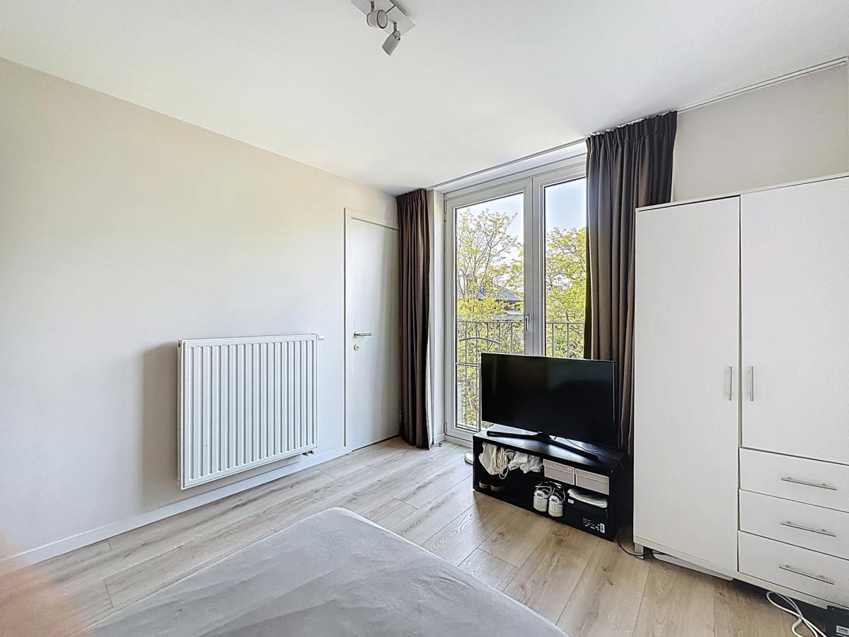 Héros/Brugmann : Superbe duplex penthouse + terrasse