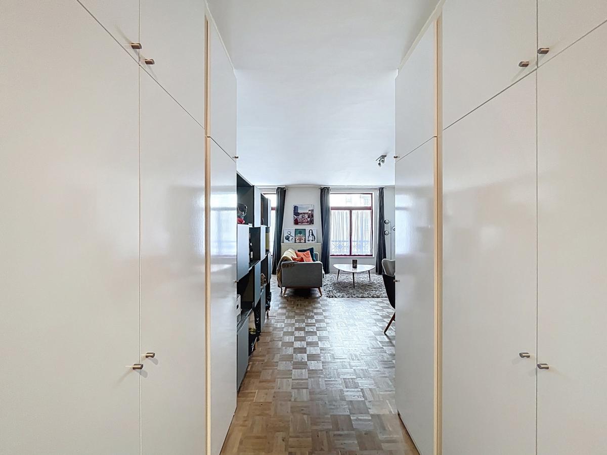 Quartier Européen : Superbe studio meublé