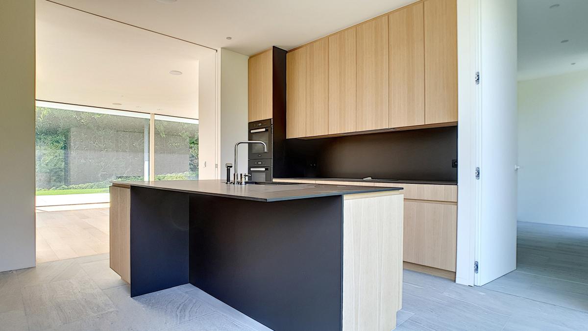 Prince d'Orange : Somptueux appartement 4 ch. + jardin