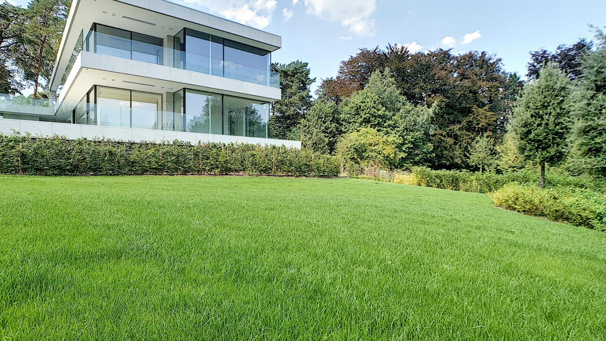 Prince d'Orange : Somptueux appartement 4 ch. + jardin