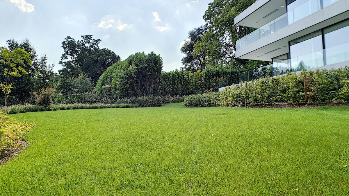 Prince d'Orange : Somptueux appartement 4 ch. + jardin