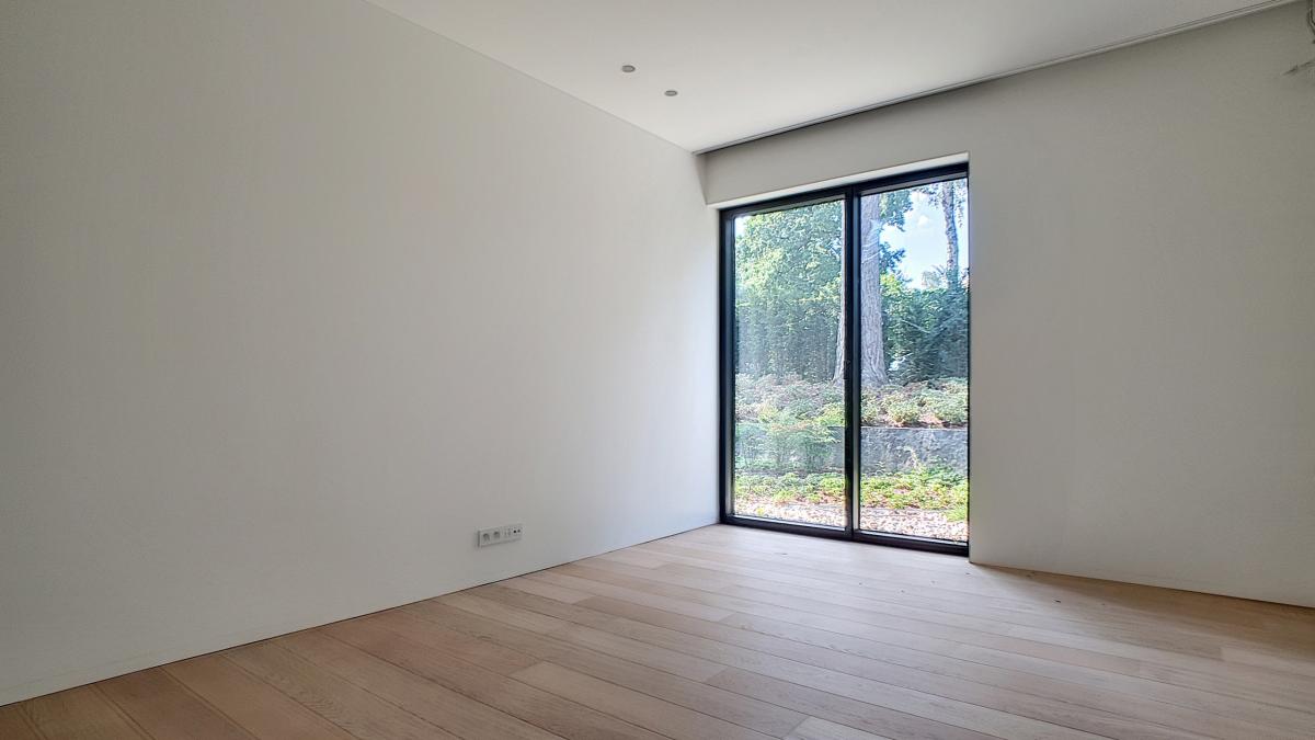 Prince d'Orange : Somptueux appartement 4 ch. + jardin