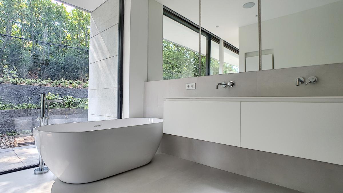 Prince d'Orange : Somptueux appartement 4 ch. + jardin
