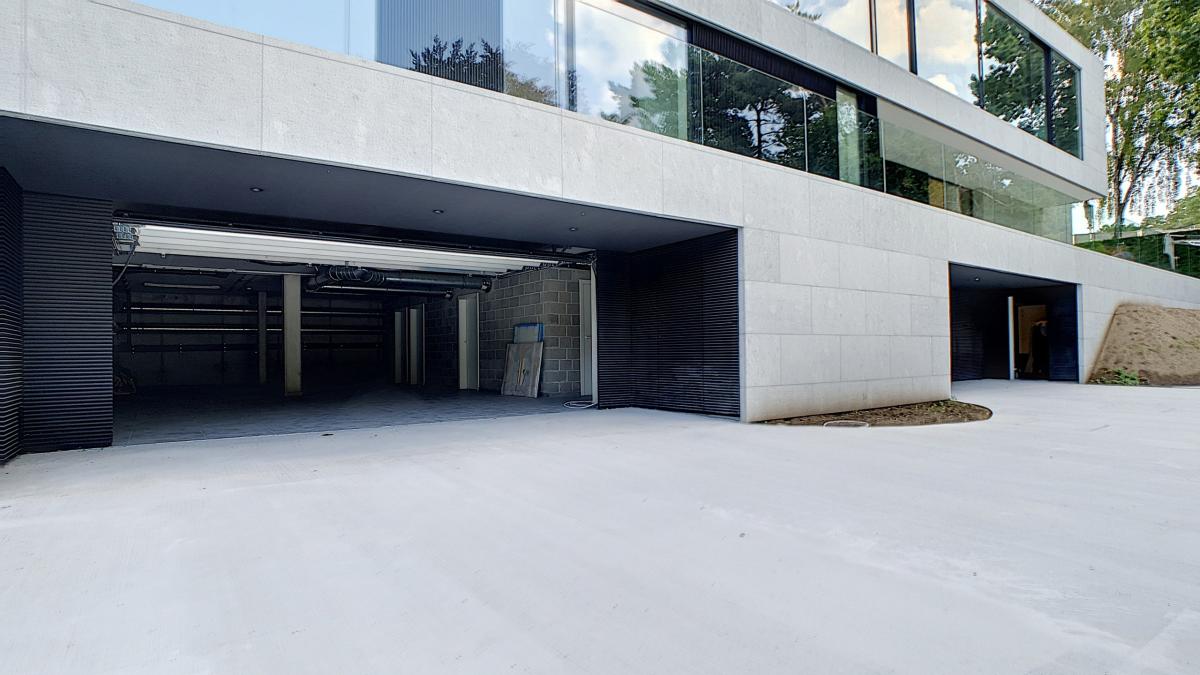 Prince d'Orange : Somptueux appartement 4 ch. + jardin