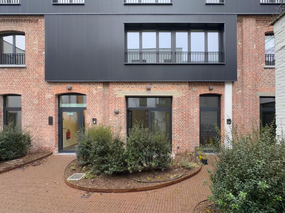 Charmant flat +- 38m² avec terrasse en intérieur d'îlot