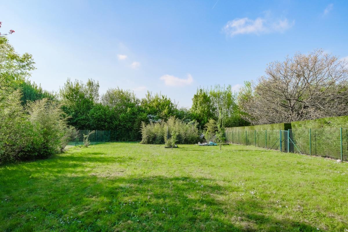 Beersel/Uccle, splendide villa 6 chambres, 4 sdb avec jardin