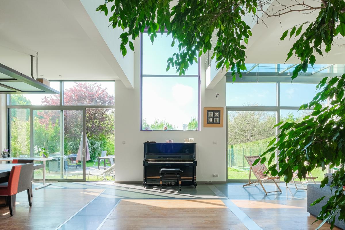 Beersel/Uccle, splendide villa 6 chambres, 4 sdb avec jardin