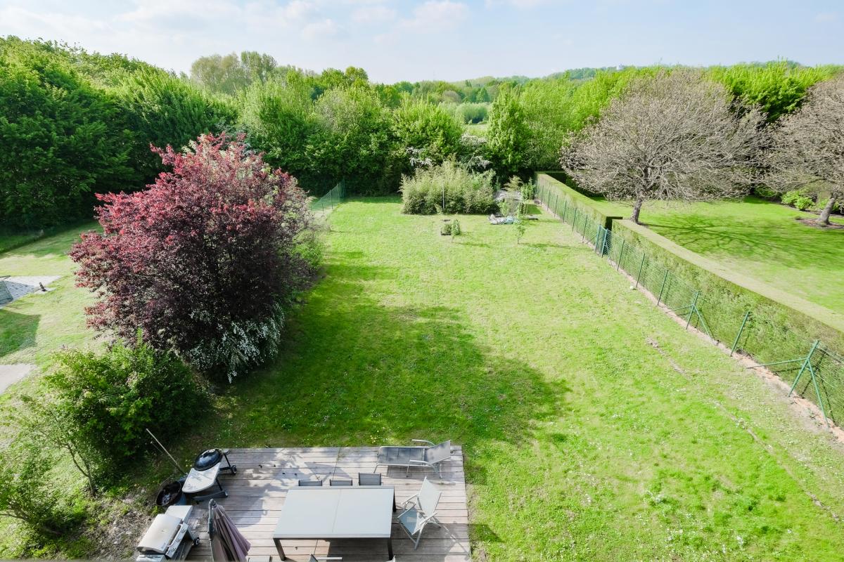 Beersel/Uccle, splendide villa 6 chambres, 4 sdb avec jardin