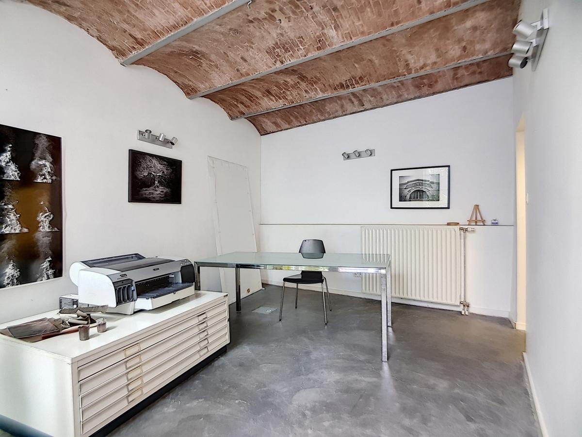 St-Gilles/Victoire : Superbe plateau de bureaux