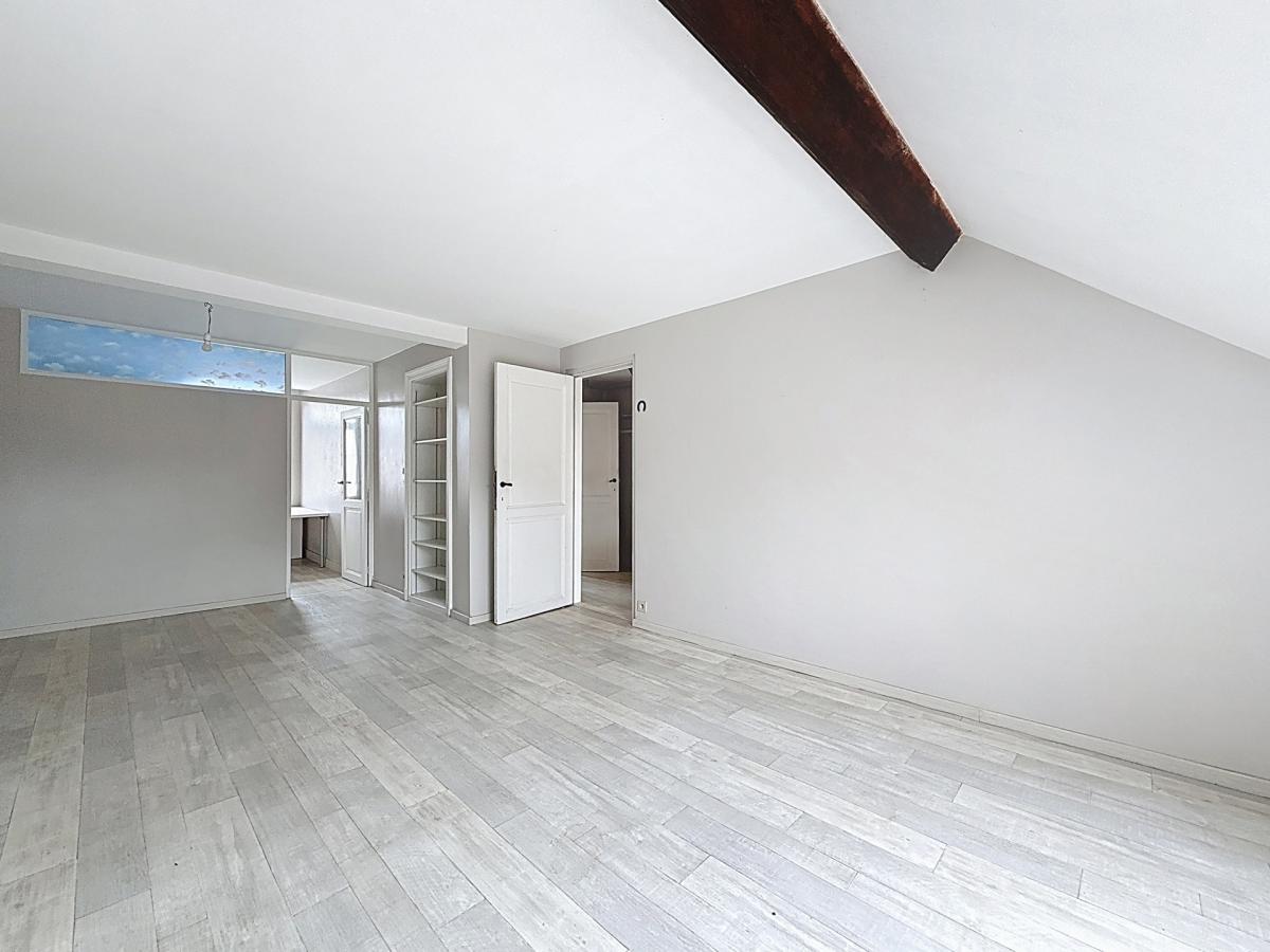 Floride : maison 4 chambres à rénover + jardin