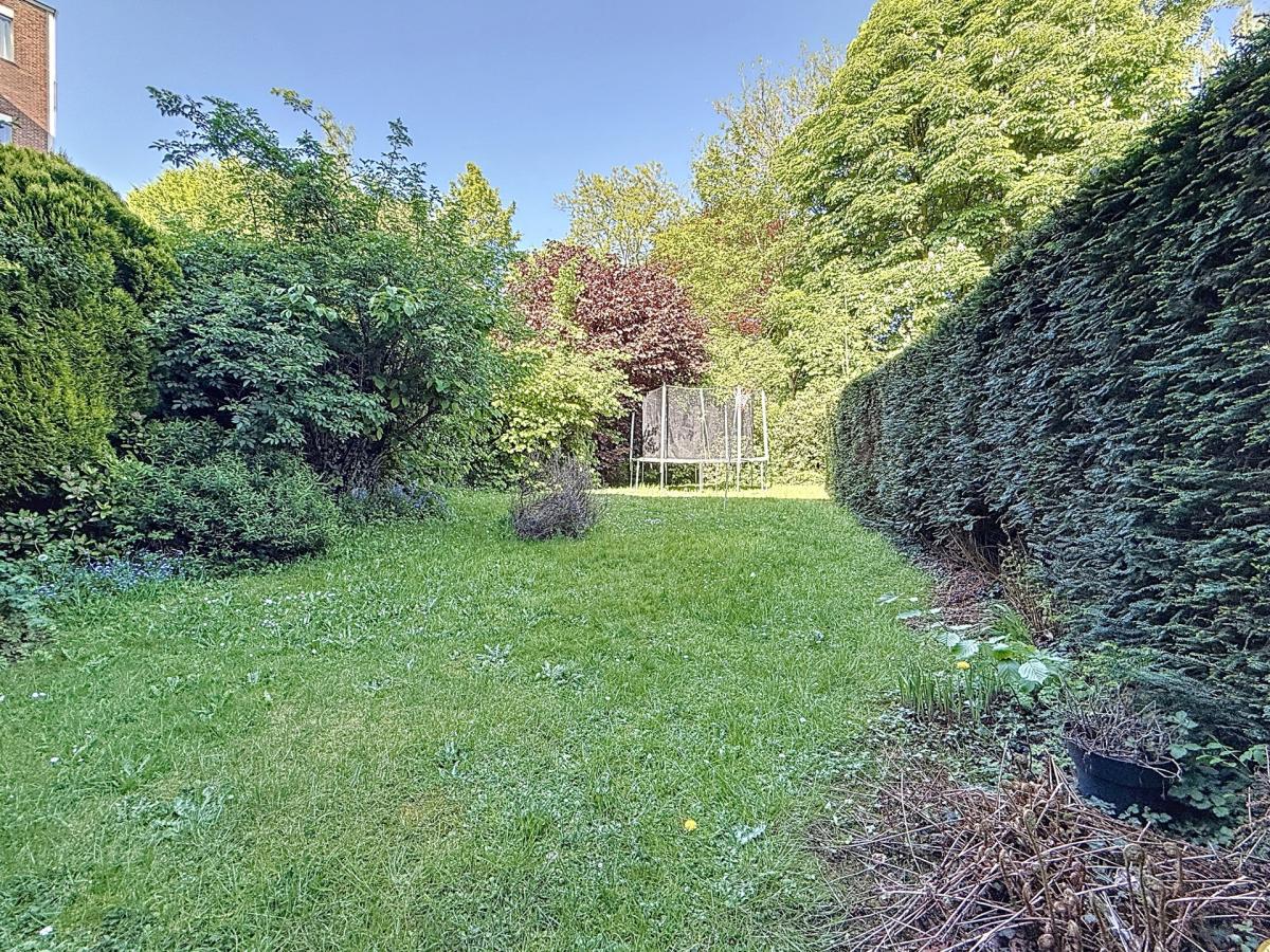 Uccle : Splendide maison 6 chambres avec jardin et garage