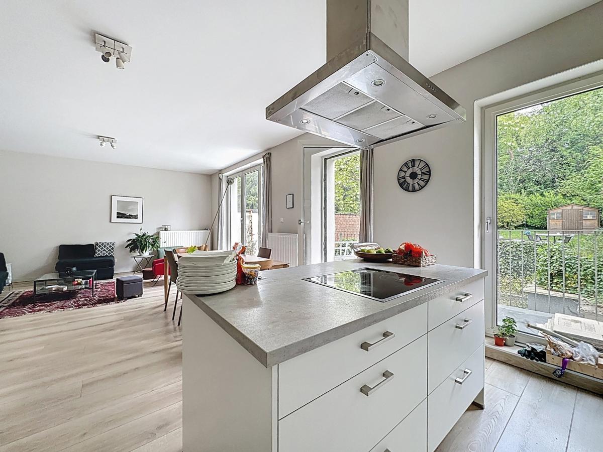 Héros/Brugmann : Superbe appartement avec jardin 