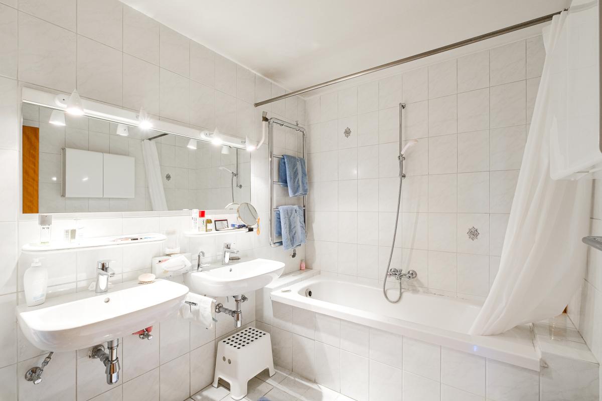 Longchamps : Magnifique appartement 2 ch, terrasses & garage