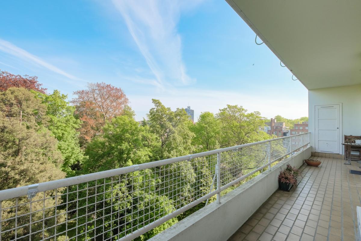 Longchamps : Magnifique appartement 2 ch, terrasses & garage