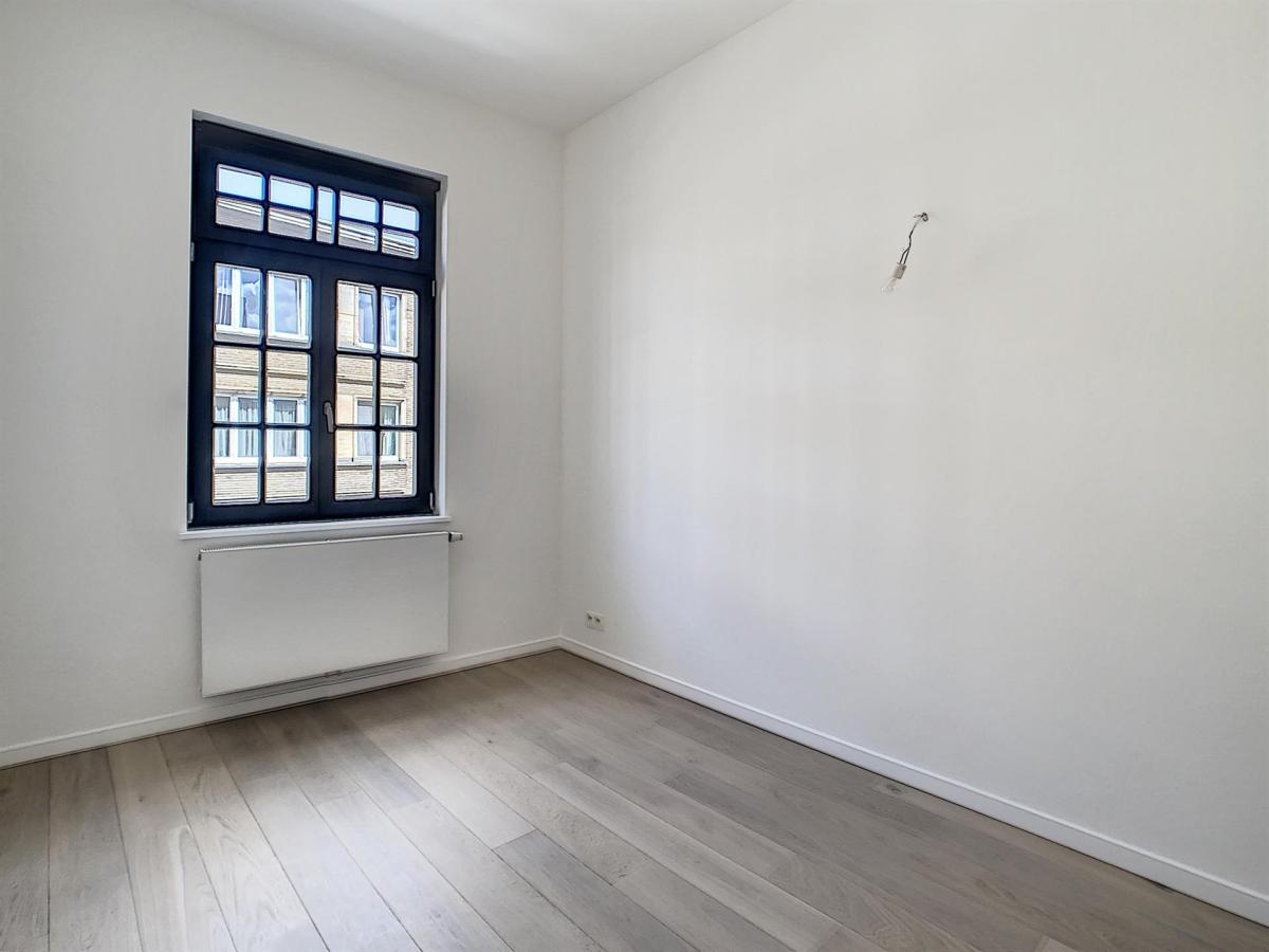 Boondael : Superbe appartement remis à neuf + terrasse
